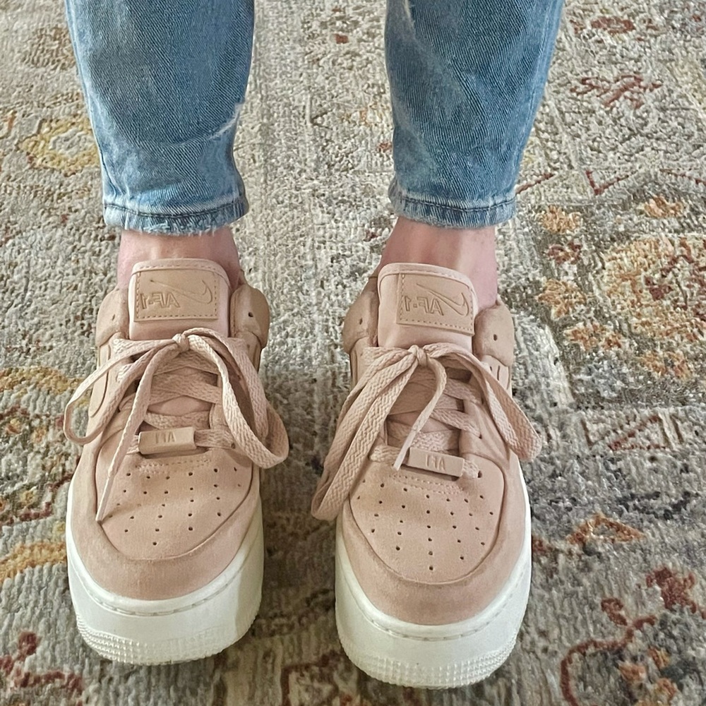 Nike | Air Force 1 Sage Low | Pink